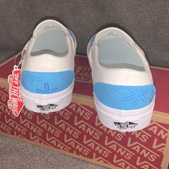 Custom Spongebob Vans - Picture 2 of 2